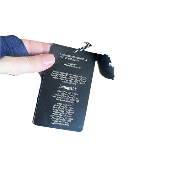 Disney Mickey Mouse Glow-in-the-Dark Spider Crossbody Loungefly‎ Stitch Shoppe - Picture 12 of 12